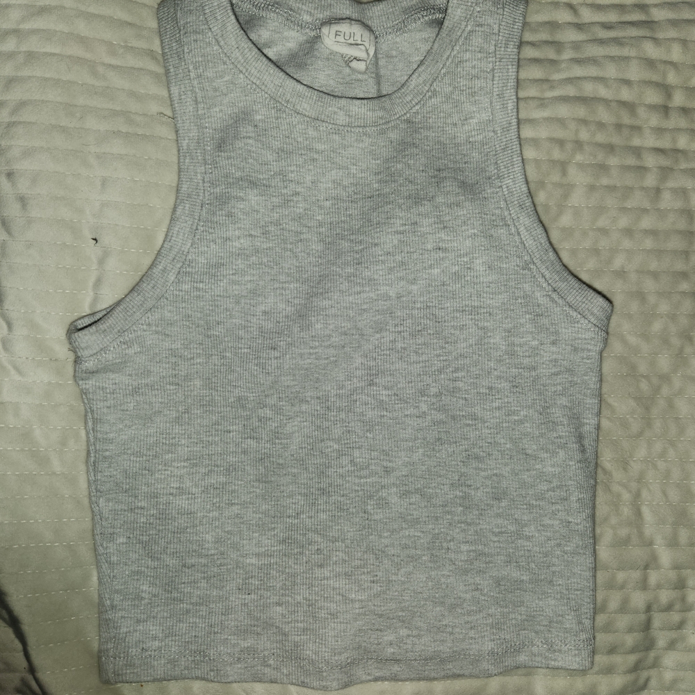 Full Tilt Soft Gray Essentials Crop Top Small